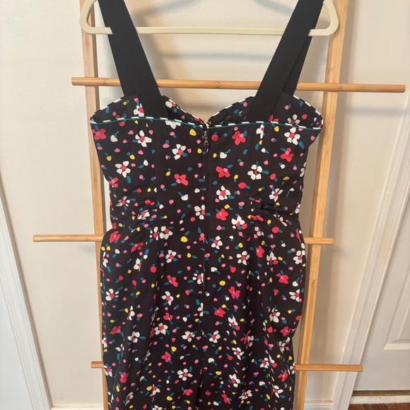 Marc Jacobs size 8 dress - Picture 2 of 4